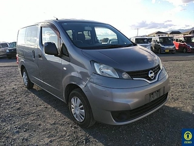 NISSAN NV200 VANETTE VAN