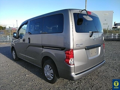NISSAN NV200 VANETTE VAN