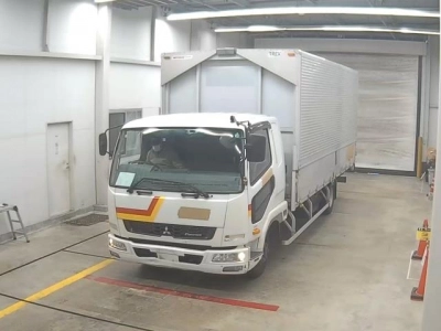 MITSUBISHI FUSO FIGHTER