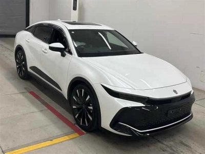 TOYOTA CROWN CROSSOVER