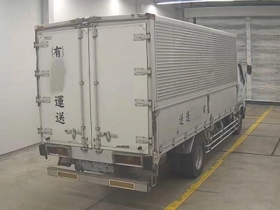 MITSUBISHI FUSO FIGHTER