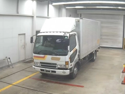 MITSUBISHI FUSO FIGHTER
