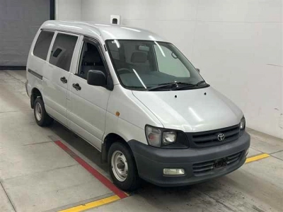 TOYOTA TOWN ACE VAN