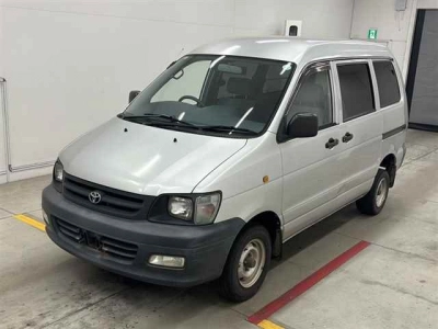 TOYOTA TOWN ACE VAN