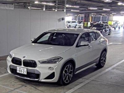 BMW X2