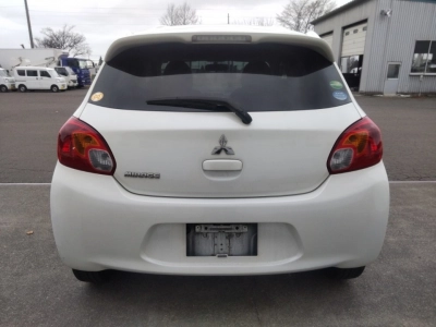 MITSUBISHI MIRAGE