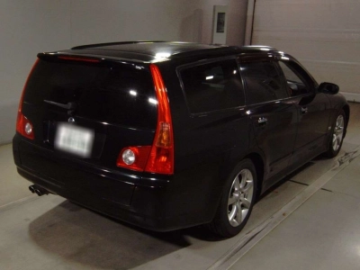 NISSAN STAGEA