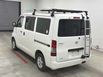 TOYOTA LITE ACE VAN