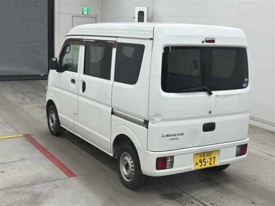 MITSUBISHI MINICAB