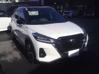 NISSAN KICKS