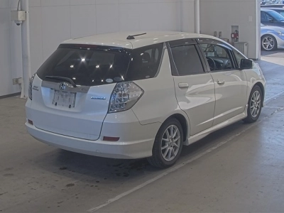 HONDA FIT SHUTTLE HYBRID