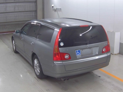 NISSAN STAGEA