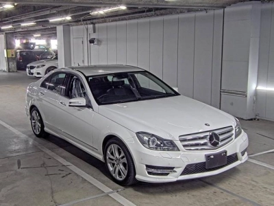 MERCEDES BENZ C CLASS