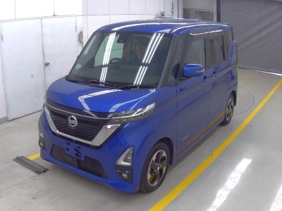 NISSAN ROOX