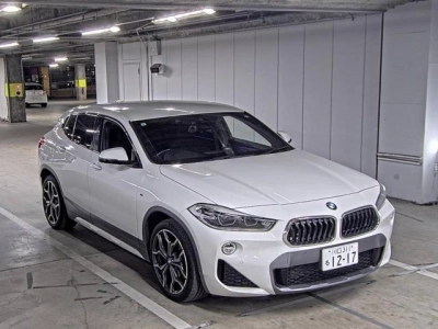 BMW X2