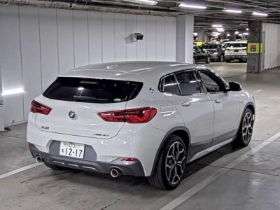 BMW X2