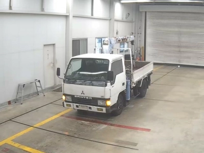 MITSUBISHI CANTER