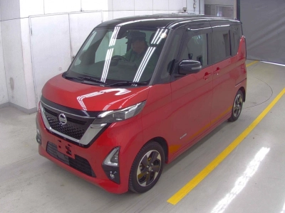 NISSAN ROOX