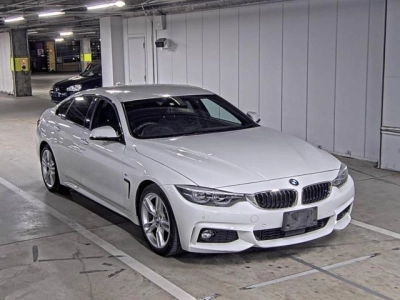 BMW 4 SERIES