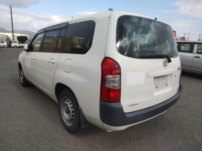 TOYOTA SUCCEED WAGON