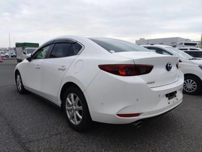 MAZDA MAZDA3