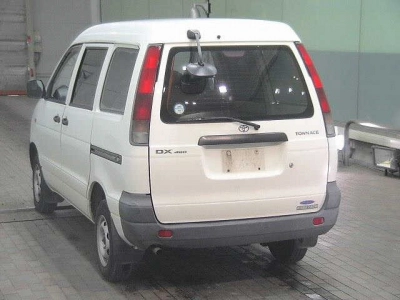 TOYOTA TOWN ACE VAN