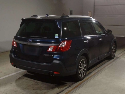 SUBARU EXIGA CROSSOVER 7