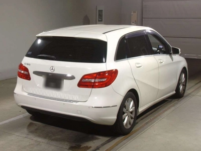 MERCEDES BENZ B CLASS