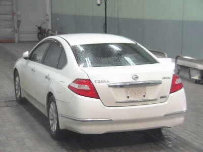 NISSAN TEANA