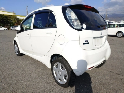 MITSUBISHI I-MIEV