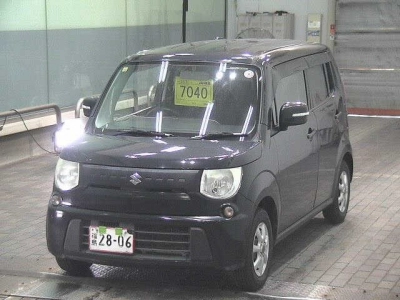 SUZUKI MRWAGON