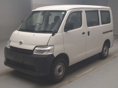 TOYOTA TOWN ACE VAN