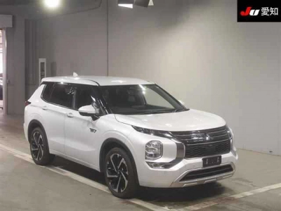 MITSUBISHI OUTLANDER PHEV
