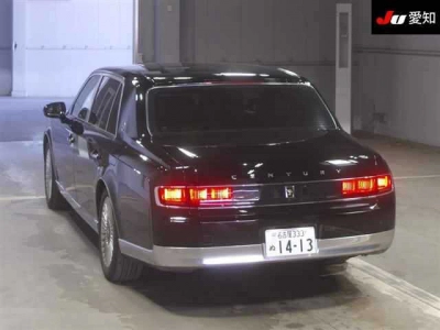 TOYOTA CENTURY