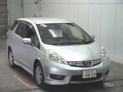 HONDA FIT SHUTTLE