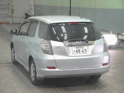 HONDA FIT SHUTTLE