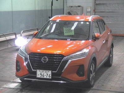 NISSAN KICKS