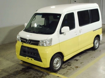DAIHATSU ATRAI WAGON