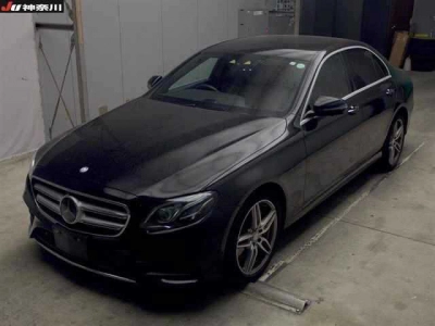 MERCEDES BENZ E CLASS