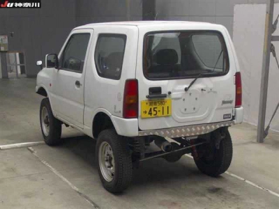 SUZUKI JIMNY