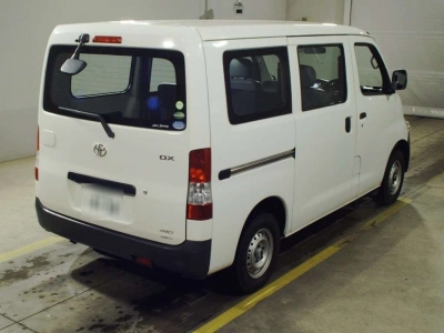TOYOTA LITE ACE VAN