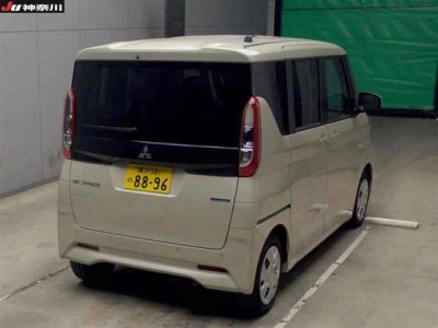 MITSUBISHI EK SPACE