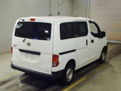 NISSAN NV200 VANETTE VAN
