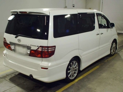 TOYOTA ALPHARD V