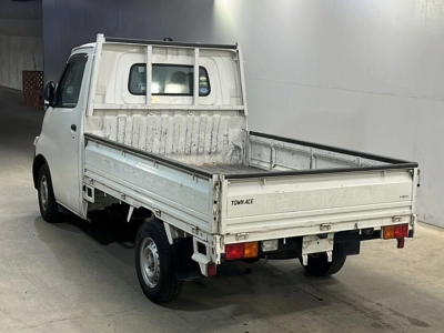 TOYOTA TOWN ACE TRUCK