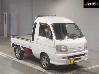 DAIHATSU HIJET TRUCK