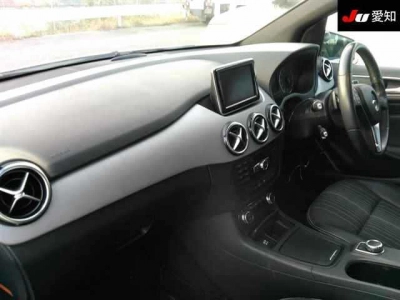 MERCEDES BENZ B CLASS