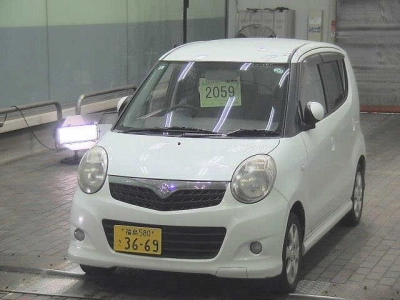 SUZUKI MRWAGON