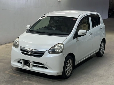 TOYOTA PIXIS EPOCH
