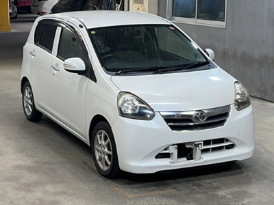 TOYOTA PIXIS EPOCH